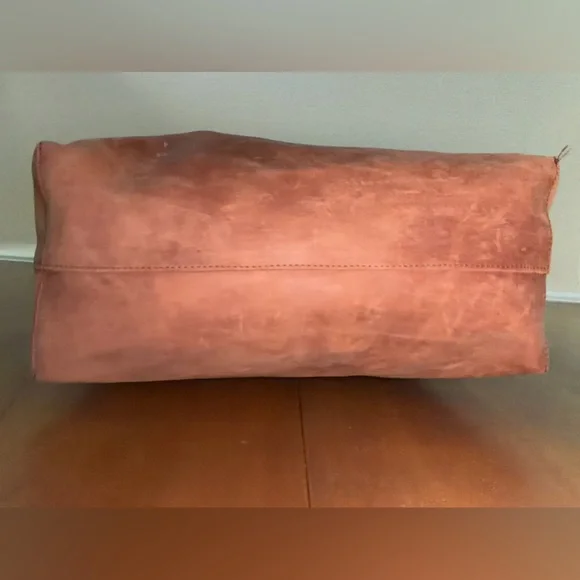 Brown Leather Tote Bag with Pouch – Handmade in Ethiopia - Picture 4 of 13